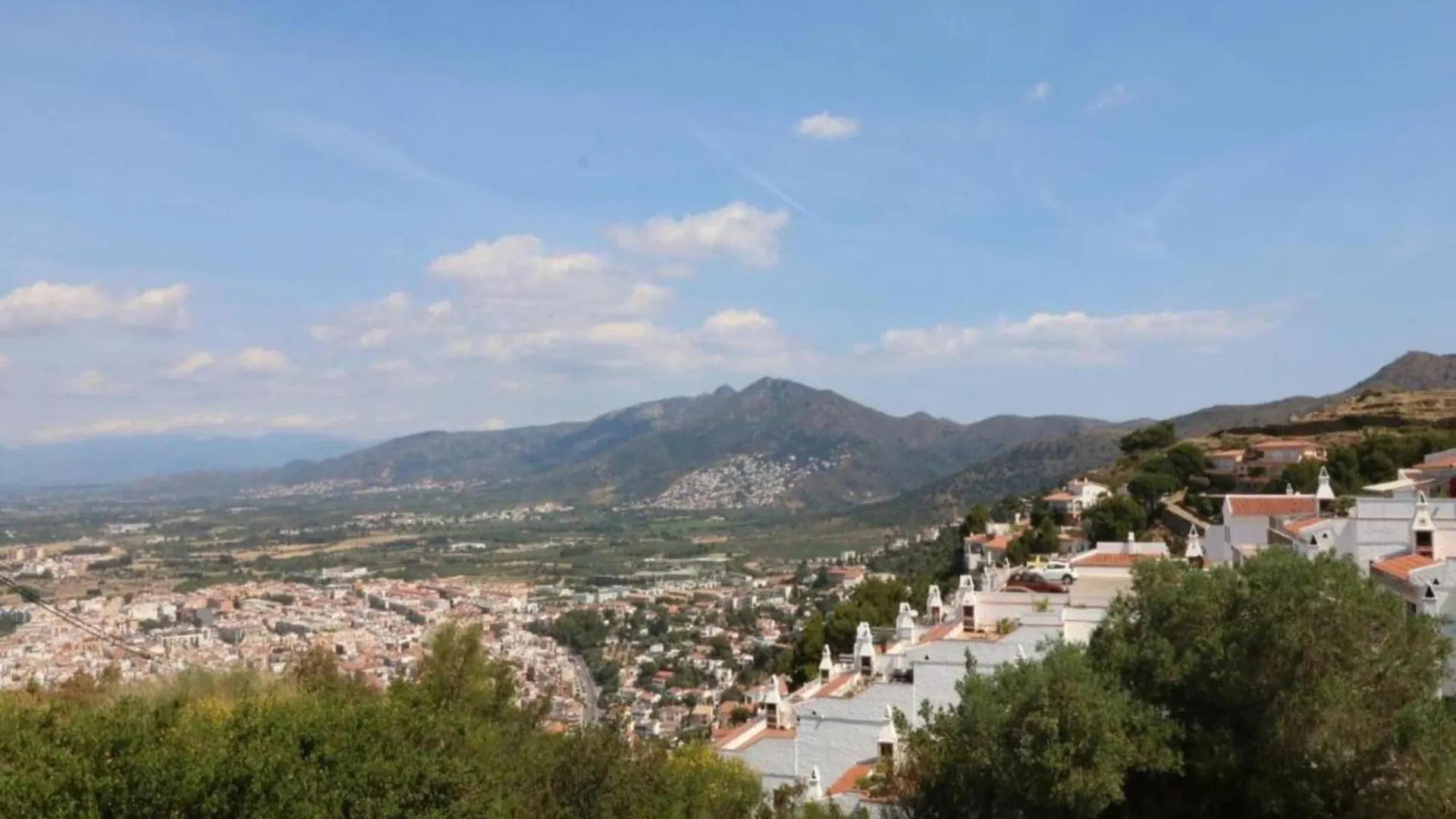 Apartment In Nature Montjoi